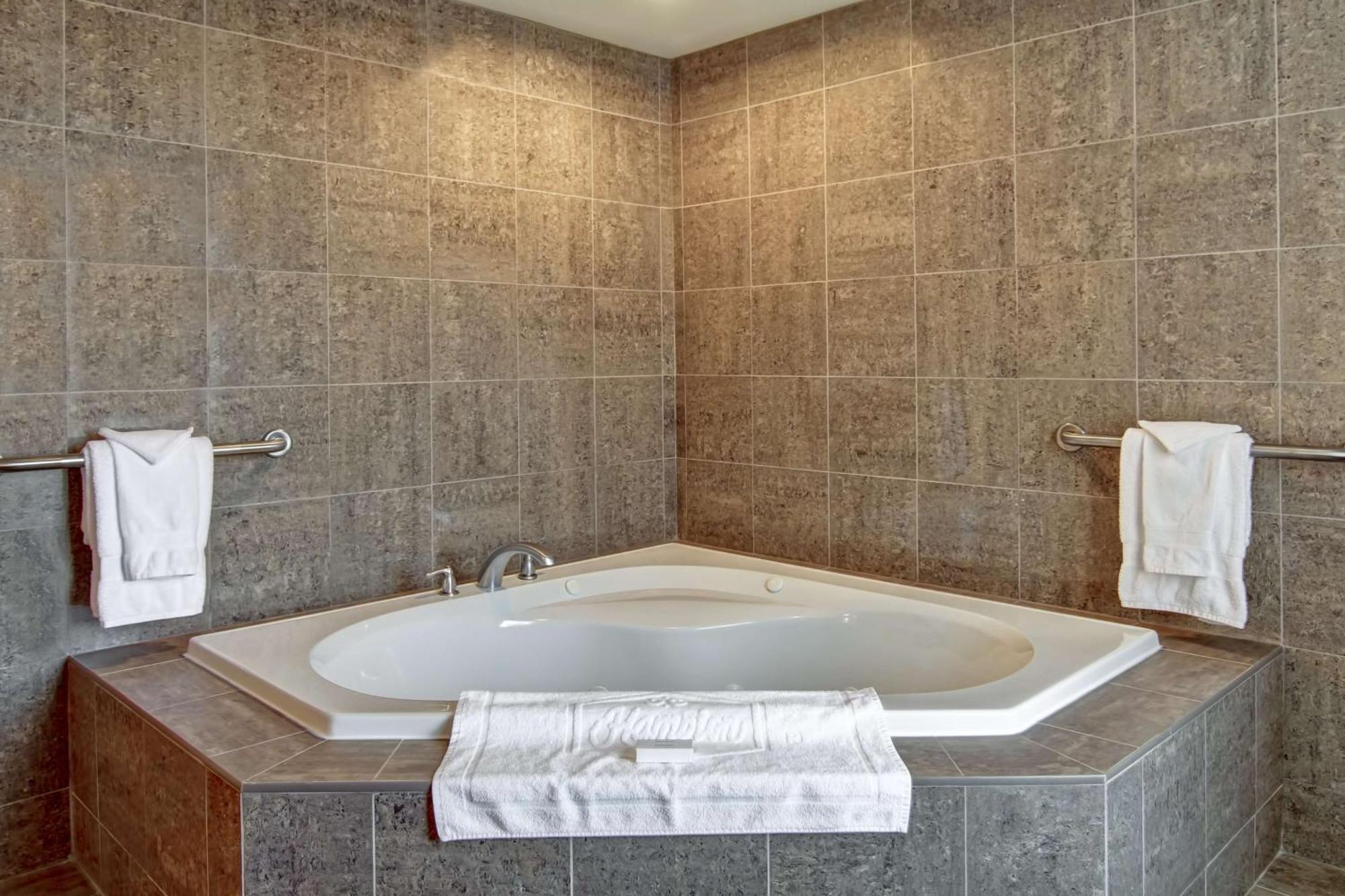 Hampton Inn Sudbury, Ontario Exterior photo