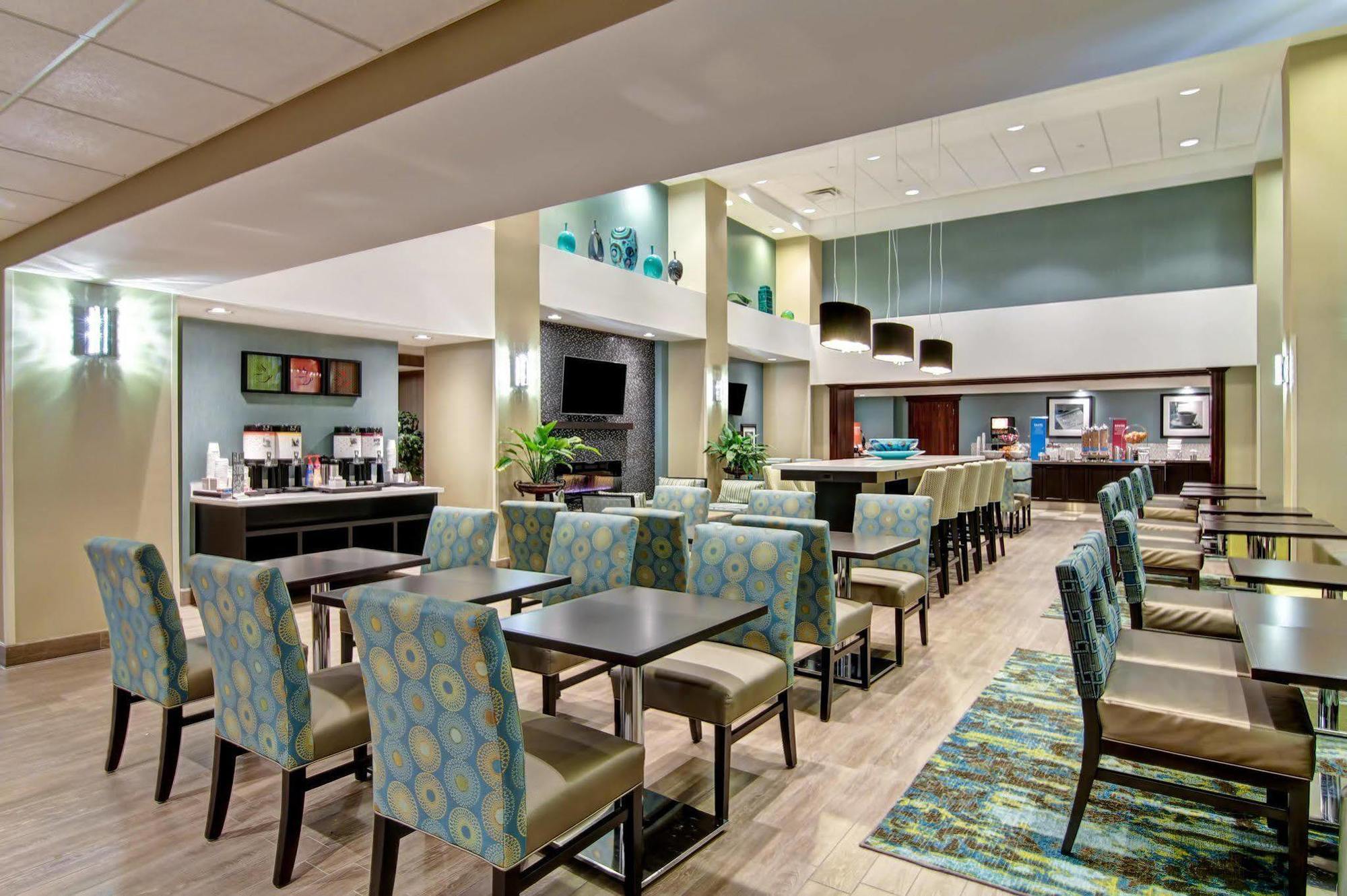 Hampton Inn Sudbury, Ontario Exterior photo